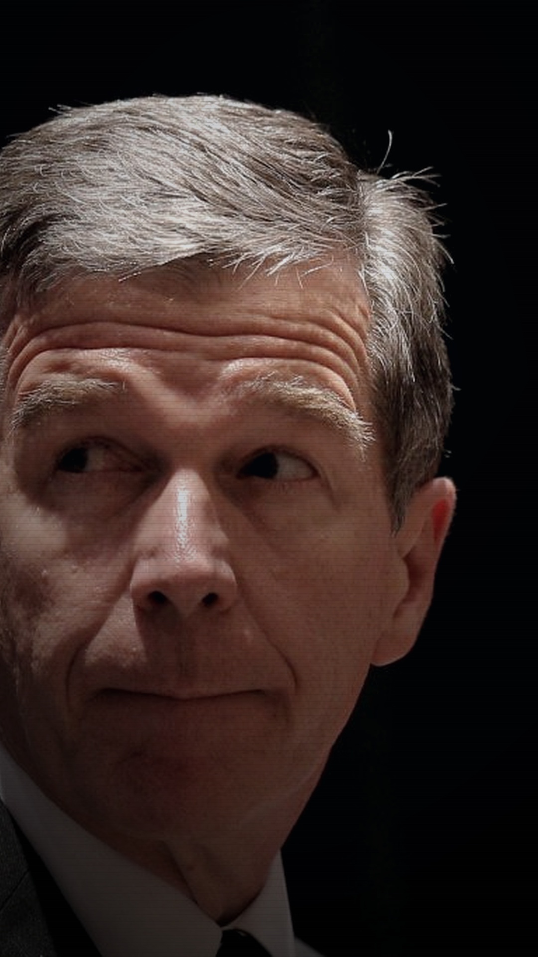 Roy Cooper at a public event